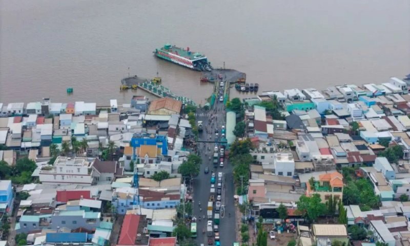 image-ben-pha-binh-khanh-don-3-pha-200-tan-moi-tang-cuong-nang-luc-van-tai-20