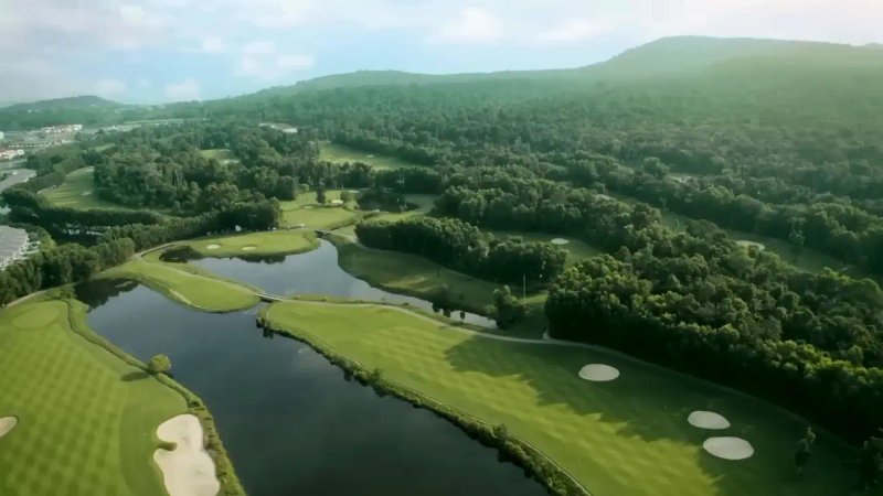 image-trai-nghiem-golf-thuong-luu-tai-2-san-18-lo-dang-cap-vinhomes-can-gio-70